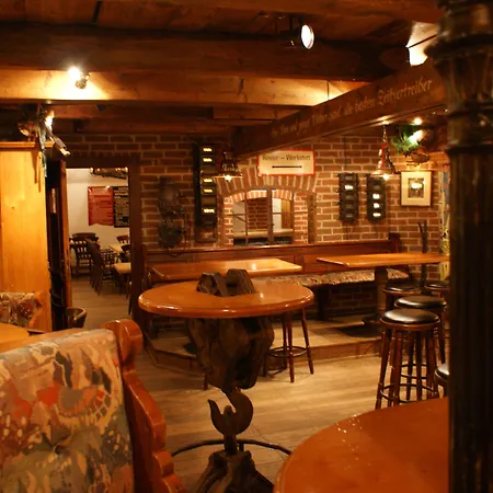 ホテル Hessen Hotelpark 4*