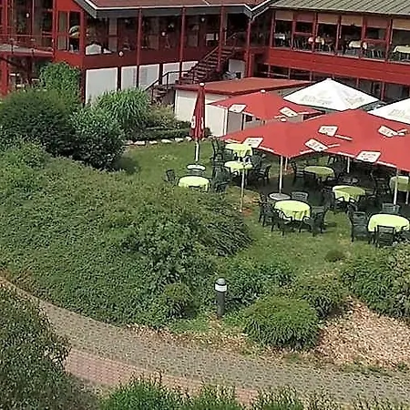 ホテル Hessen Hotelpark 4*